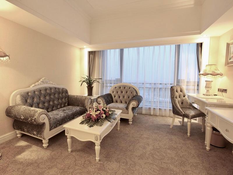 Vienna International Hotel Jieyang People'S Avenue Eksteriør billede